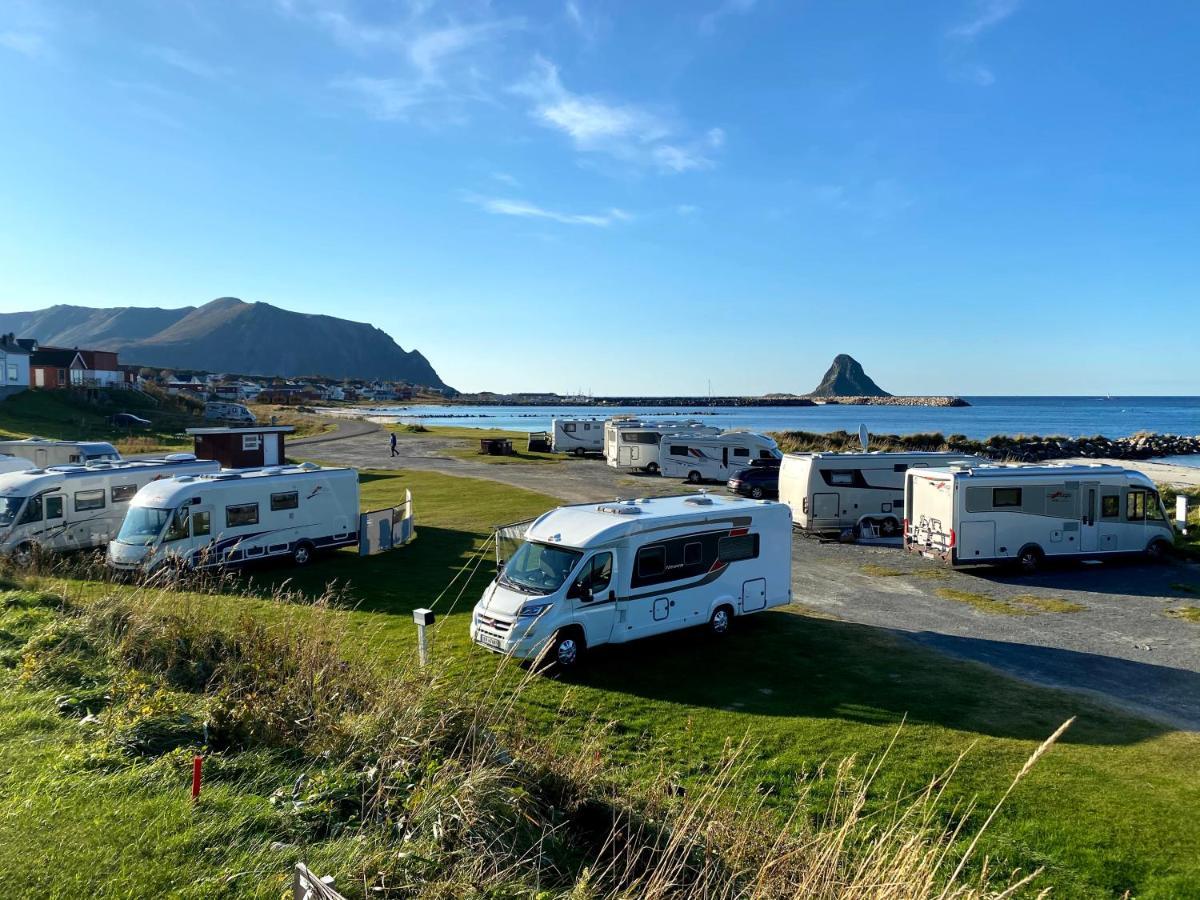 Midnattsol Rom Og Hytter Bleik Exterior foto