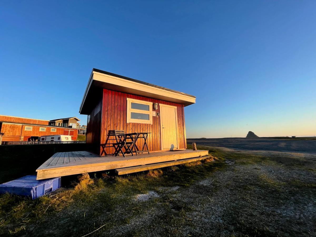 Midnattsol Rom Og Hytter Bleik Exterior foto