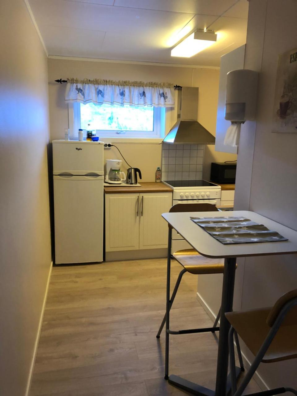 Midnattsol Rom Og Hytter Bleik Exterior foto